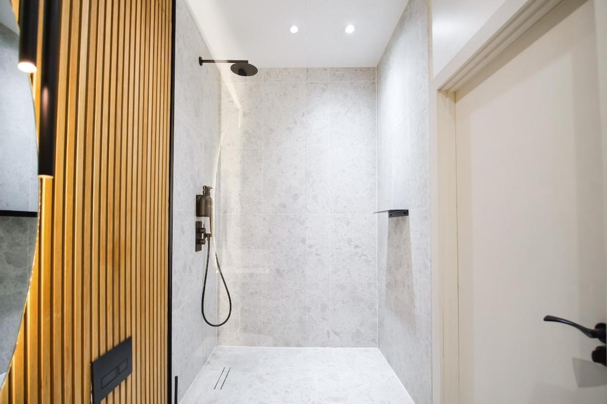 Japandi By The Heim Residences Manchester Exterior foto