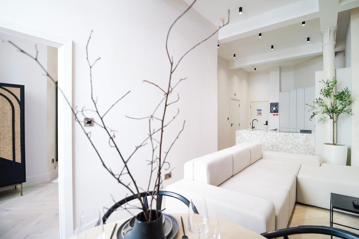 Japandi By The Heim Residences Manchester Exterior foto